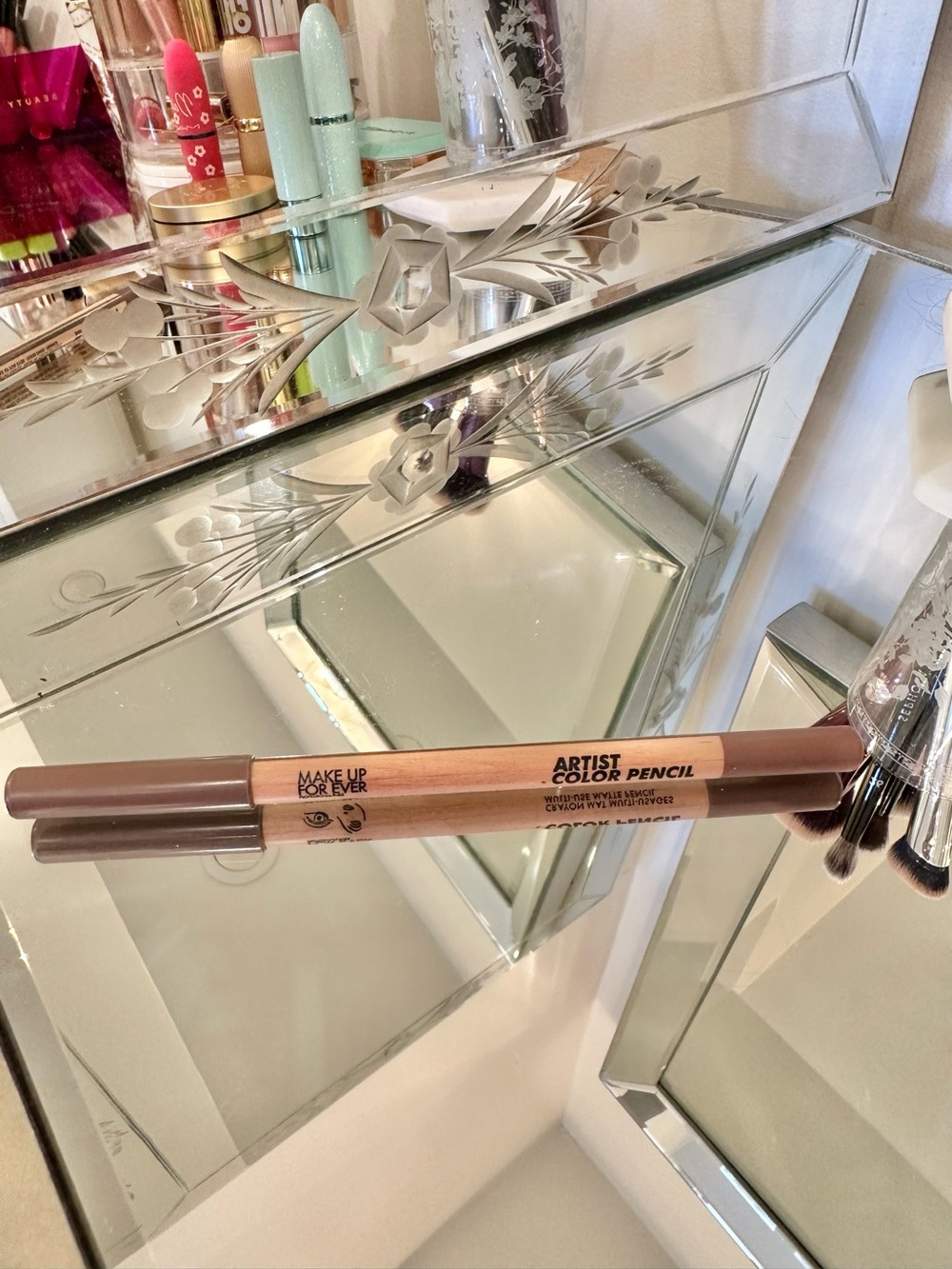 Makeup Forever “Endless Cacao” Lip Liner